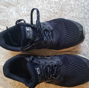 New Balance Navy Sneakers